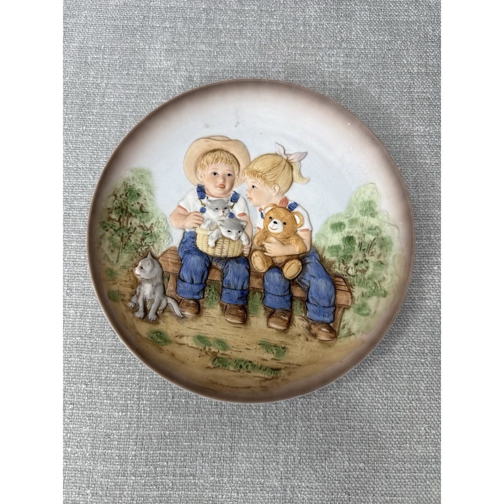 Homco 3D Plate Denim Days 1985 Vintage Danny & Debbie "Sunny Day"  #1505